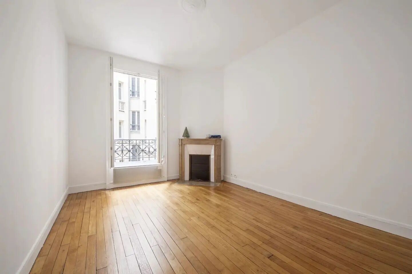 Appartement à louer, 62m², Paris 18ème