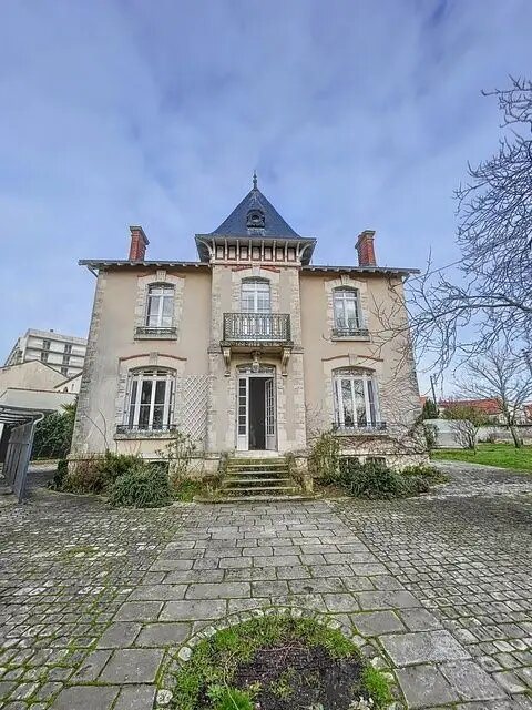 Maison à louer, 284m², La Rochelle