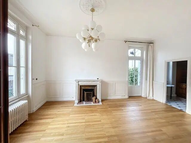 Maison à louer, 284m², La Rochelle