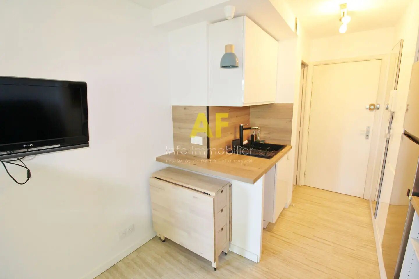 Appartement à louer, 24m², Saint-Raphaël