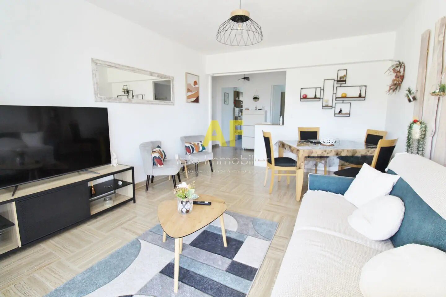 Appartement à louer, 60m², Saint-Raphaël