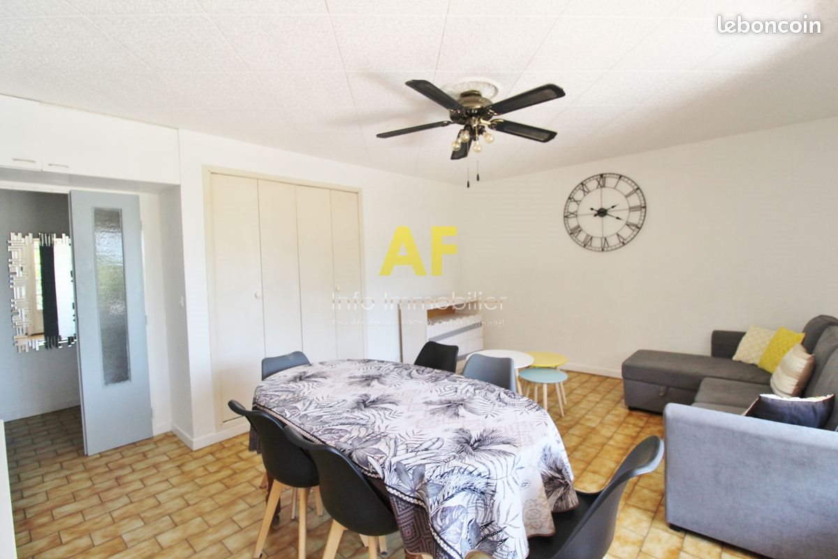 Appartement à louer, 49m², Saint-Raphaël