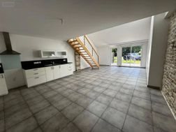 Appartement à louer, 107m², Brevans