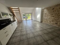 Appartement à louer, 107m², Brevans