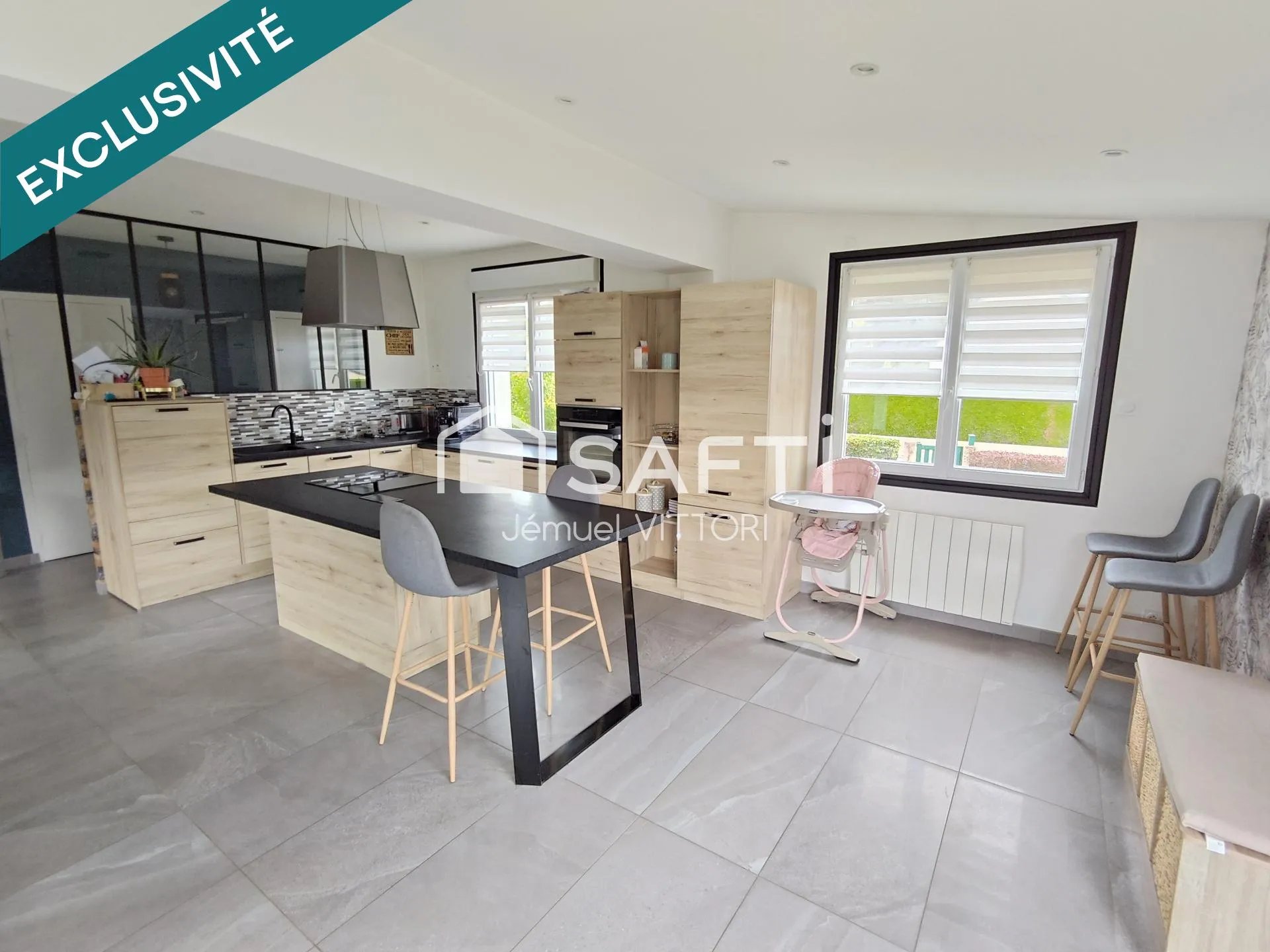 Maison à vendre, 140m², Ernée