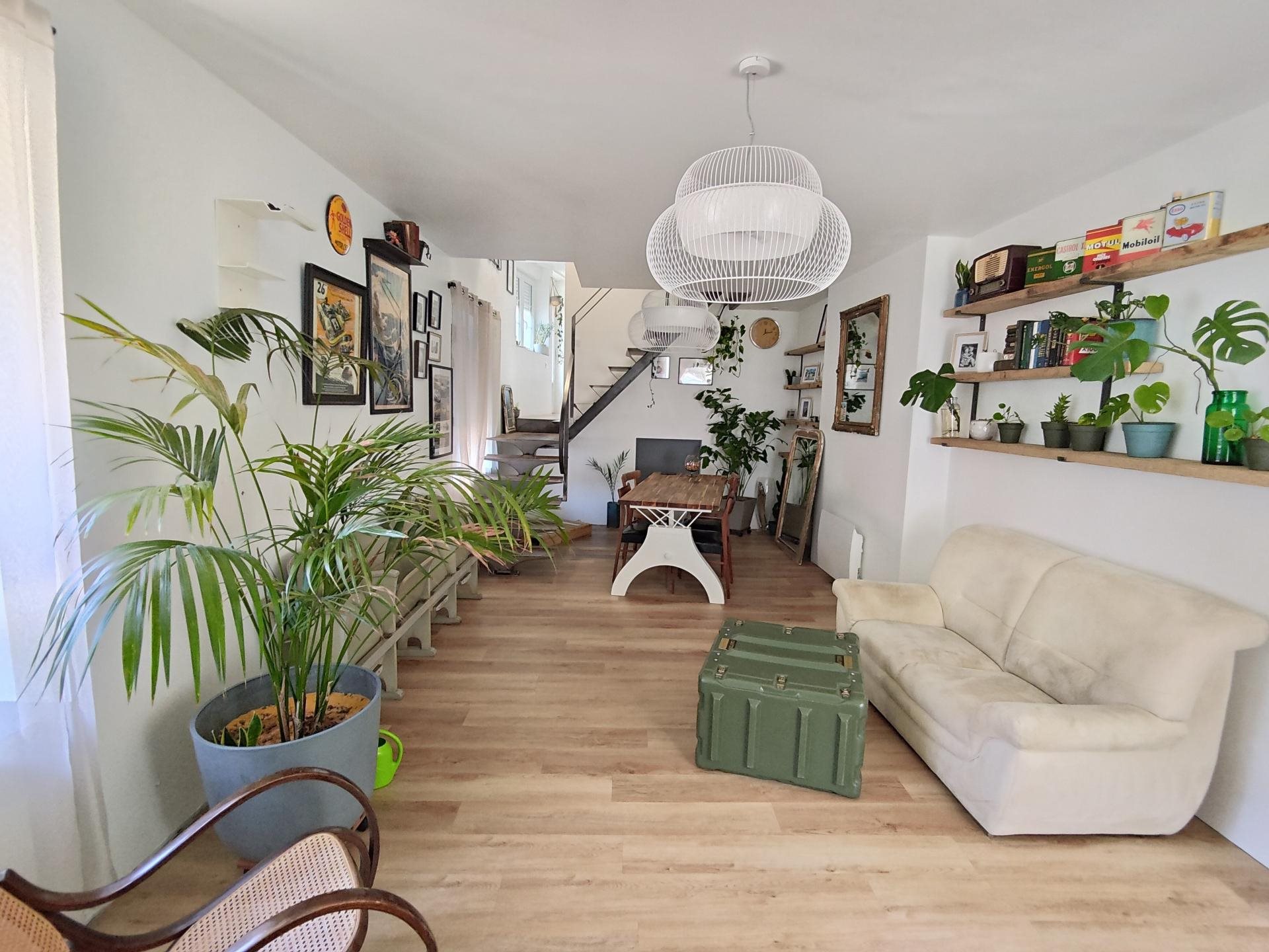 Maison à vendre, 80m², Saint-Denis-de-Gastines