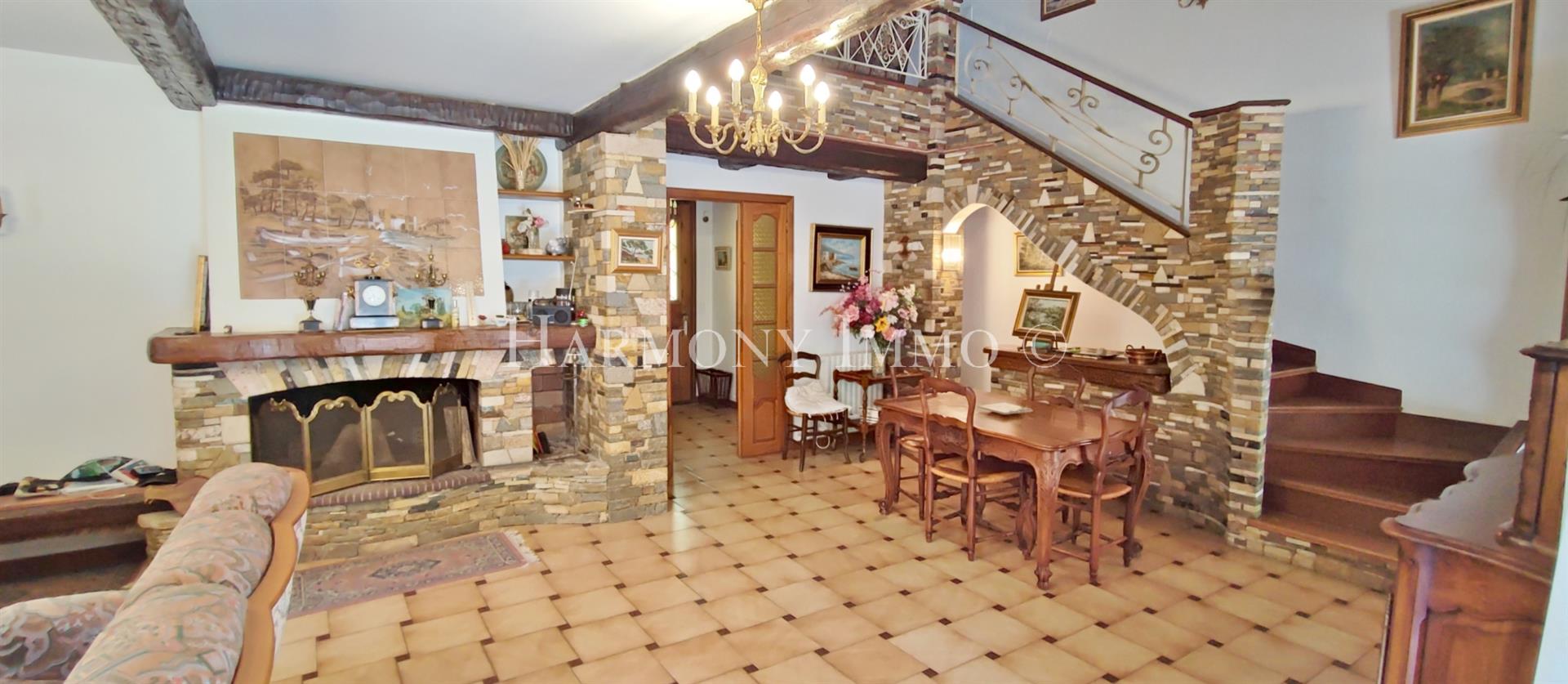 Maison à vendre, 218m², Sanary-sur-Mer