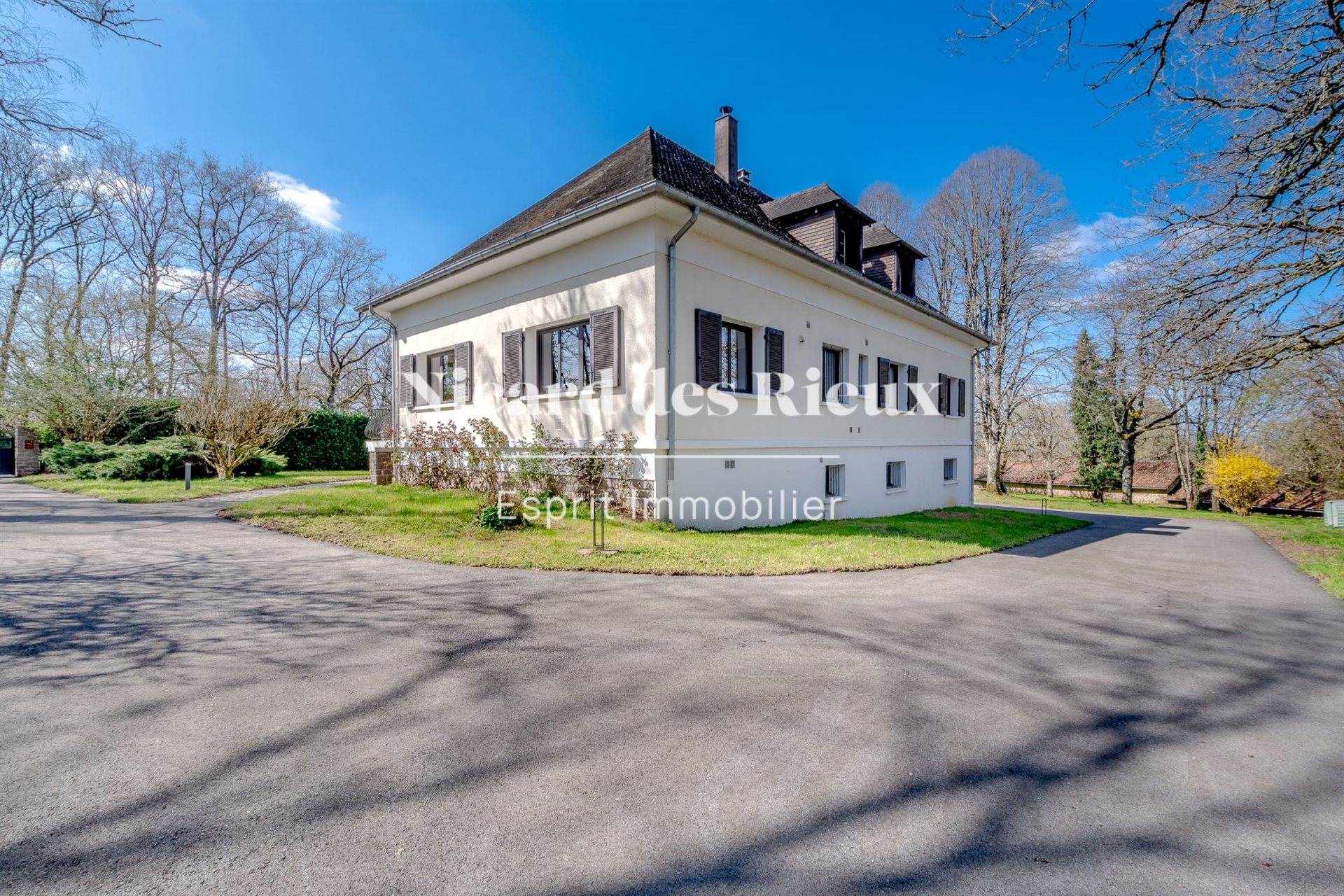 Maison à vendre, 260m², Feytiat
