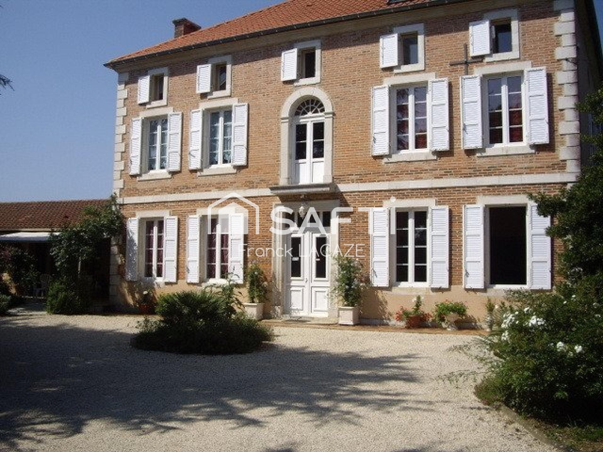 Maison à vendre, 600m², Nogaro