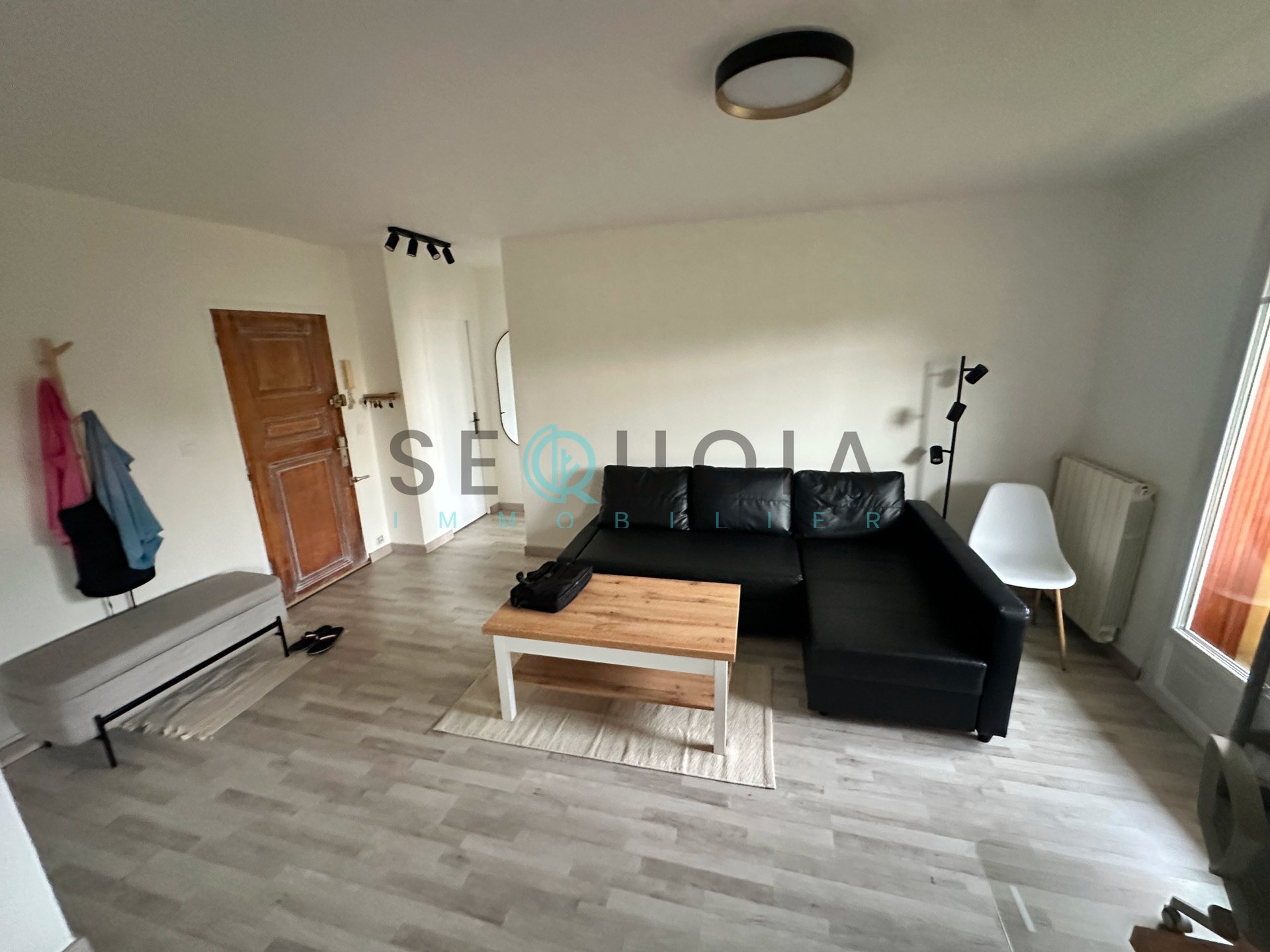 Appartement à louer, 49m², Antibes