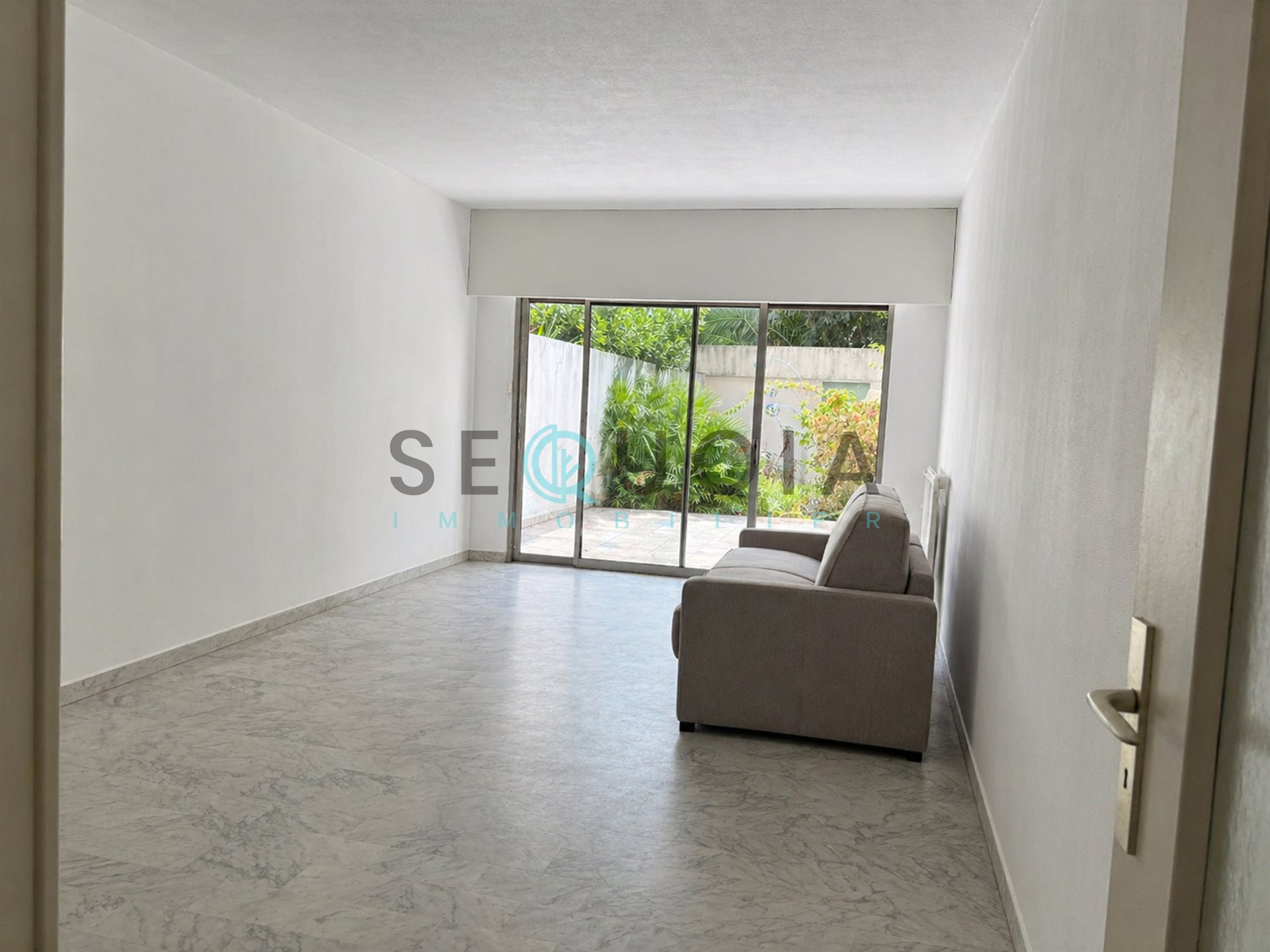Appartement à louer, 57m², Antibes