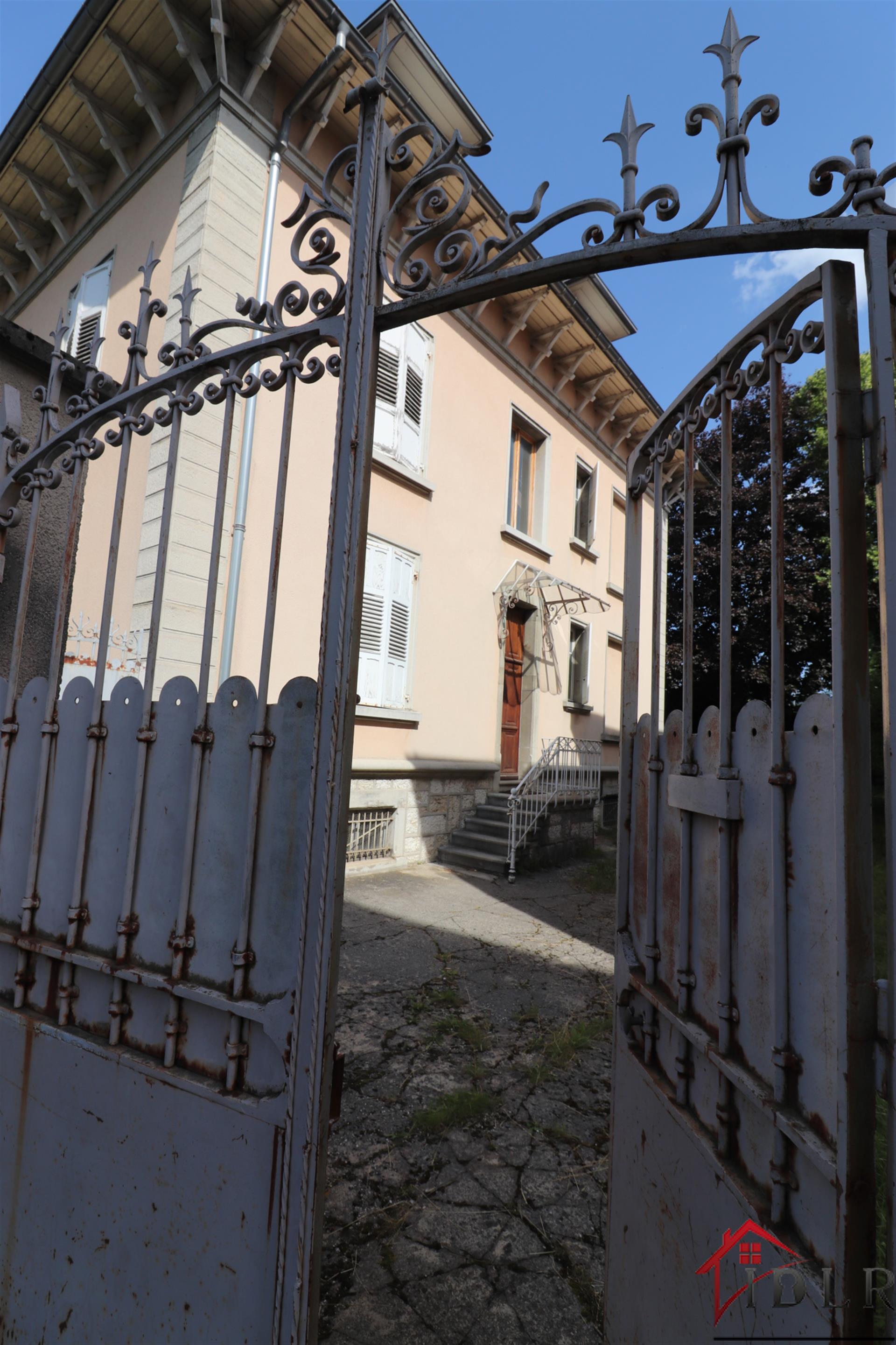 Maison à vendre, 200m², Pontarlier