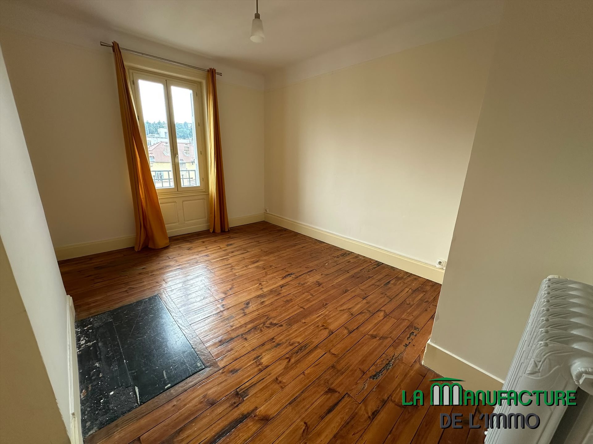 Appartement à louer, 104m², Saint-Étienne
