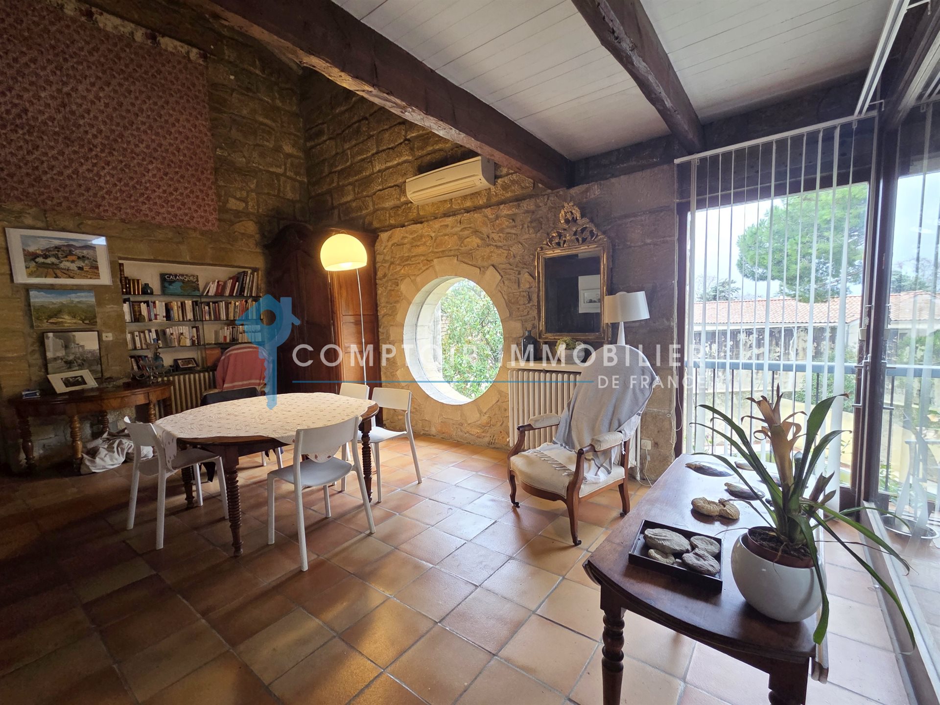 Maison à vendre, 390m², Vauvert