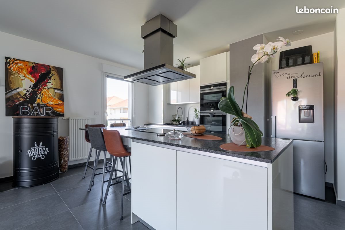 Appartement à vendre, 71m², Poisy
