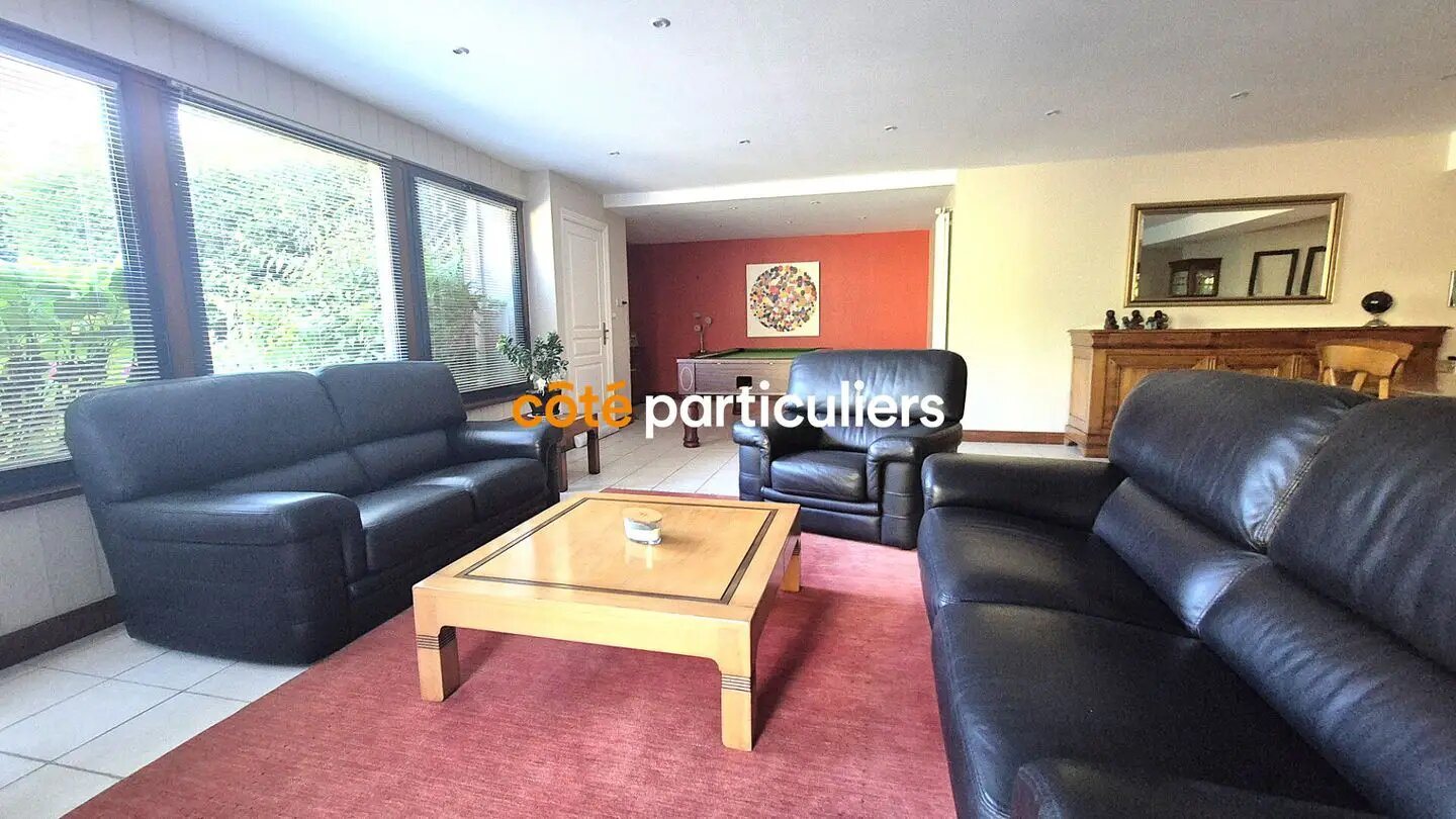 Maison à vendre, 230m², Locoal-Mendon