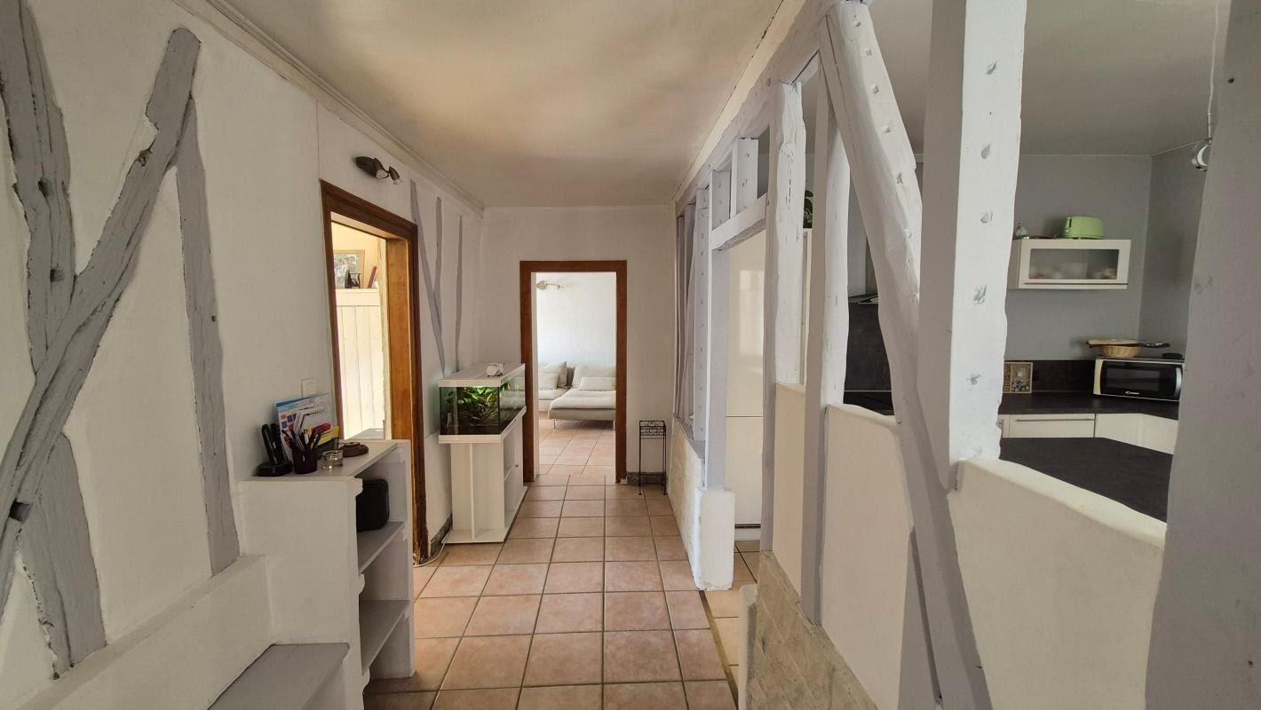 Maison à vendre, 147m², Saint-Amand-sur-Fion
