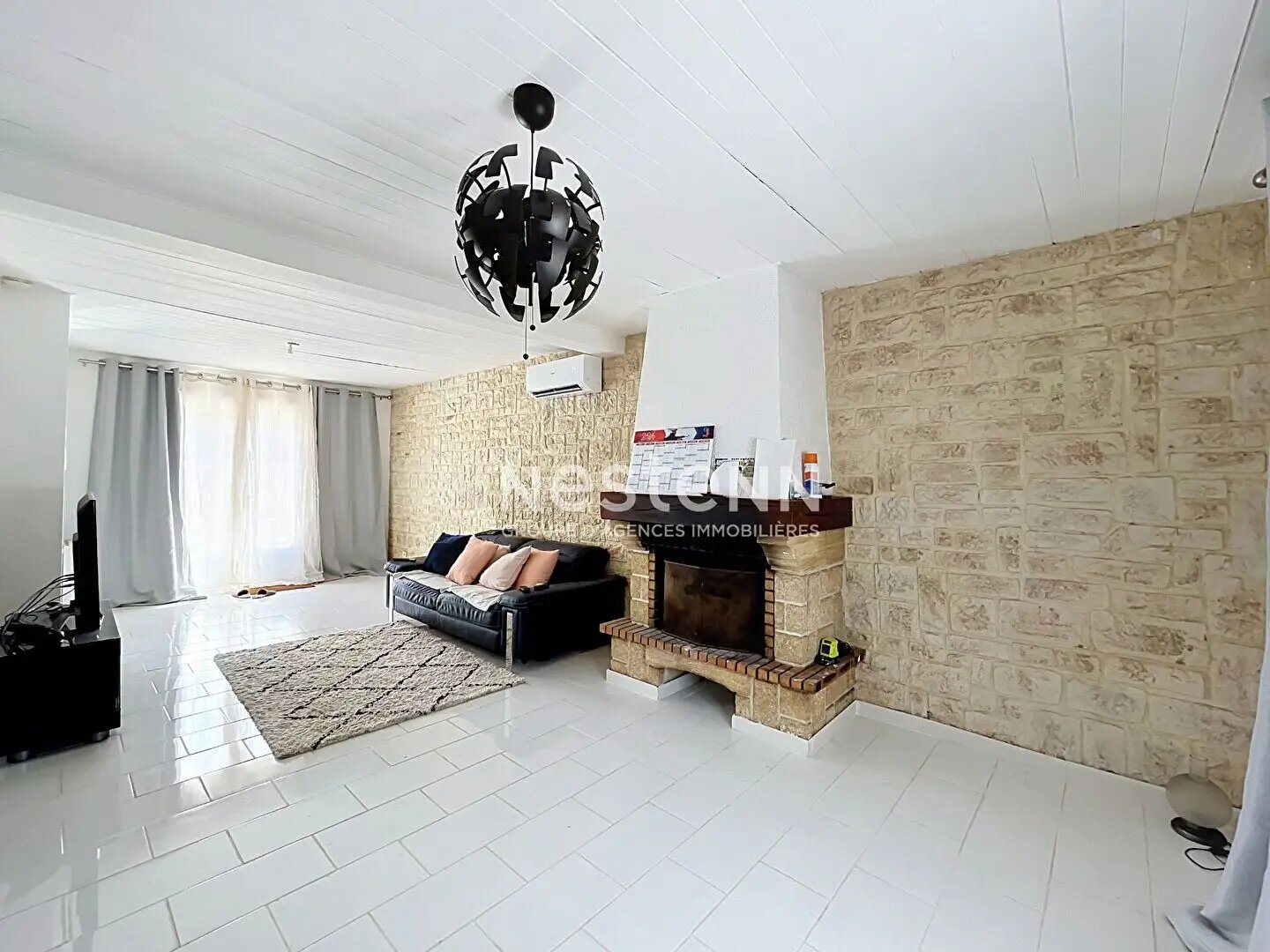 Maison à louer, 83m², Angerville