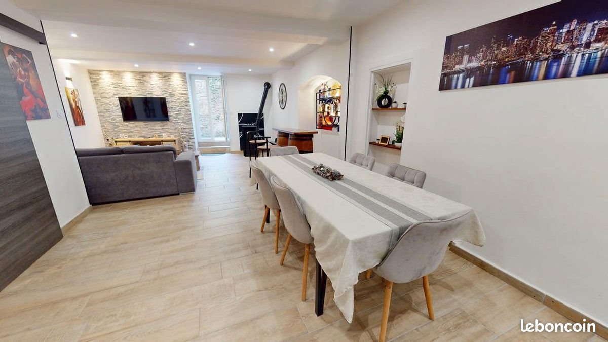 Maison à vendre, 117m², Villegly
