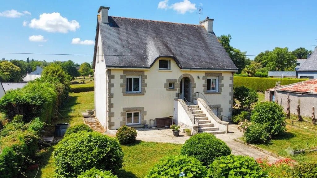 Maison à vendre, 192m², Plouguernével