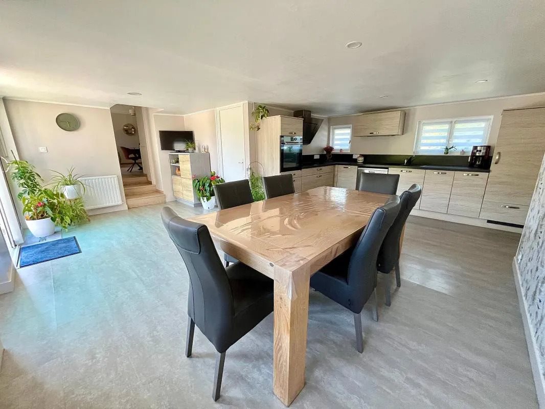 Maison à vendre, 126m², Locarn