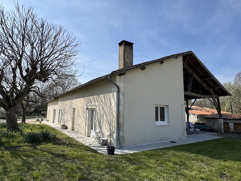 Maison à vendre, 150m², Brie-sous-Chalais