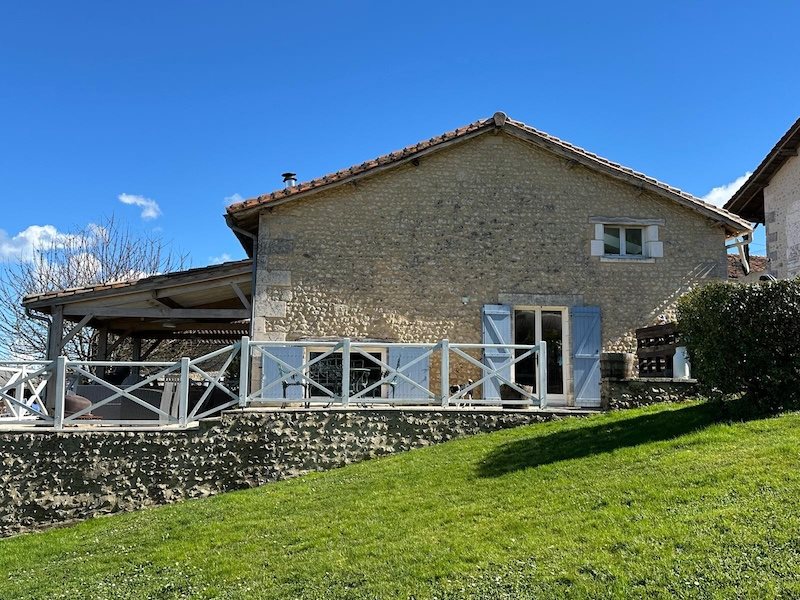 Maison à vendre, 161m², Salles-Lavalette