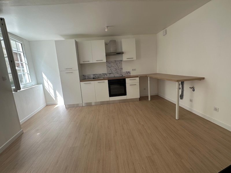 Maison à vendre, 88m², Salles-Lavalette