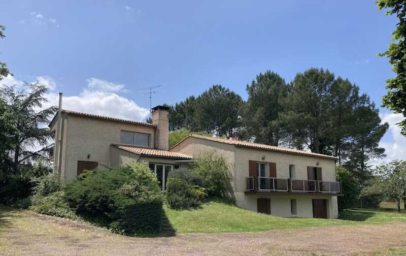 Maison à vendre, 172m², Saint-Martin-de-Coux