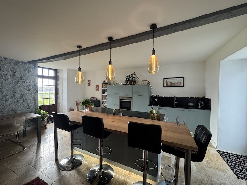 Maison à vendre, 161m², Bellon