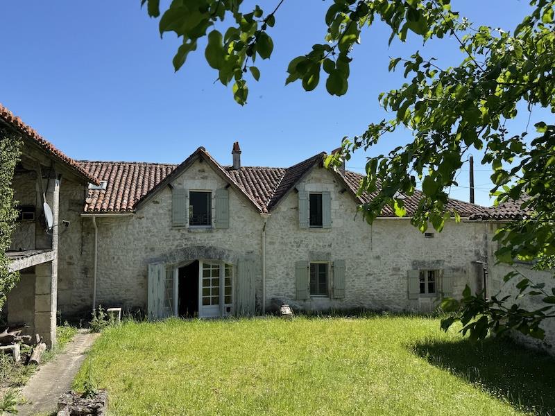 Maison à vendre, 150m², Champagne-et-Fontaine
