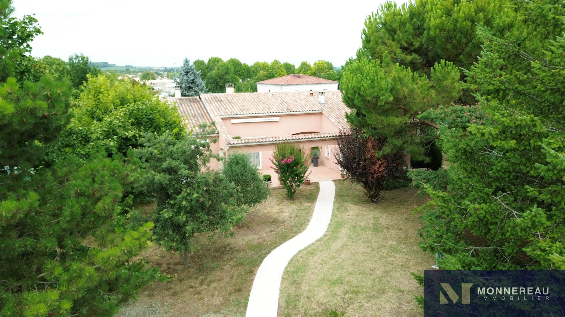Maison à vendre, 167m², Barbezieux-Saint-Hilaire
