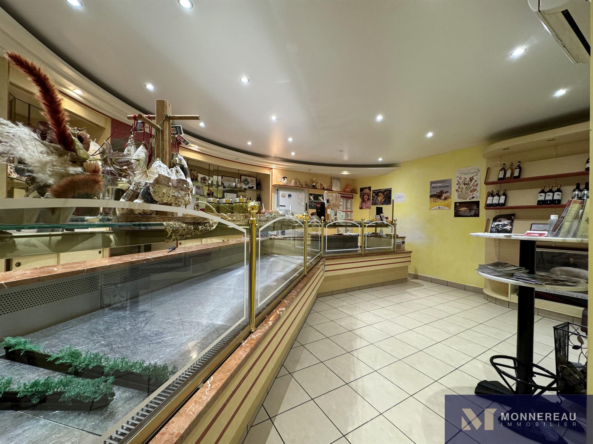 Maison à vendre, 188m², Baignes-Sainte-Radegonde