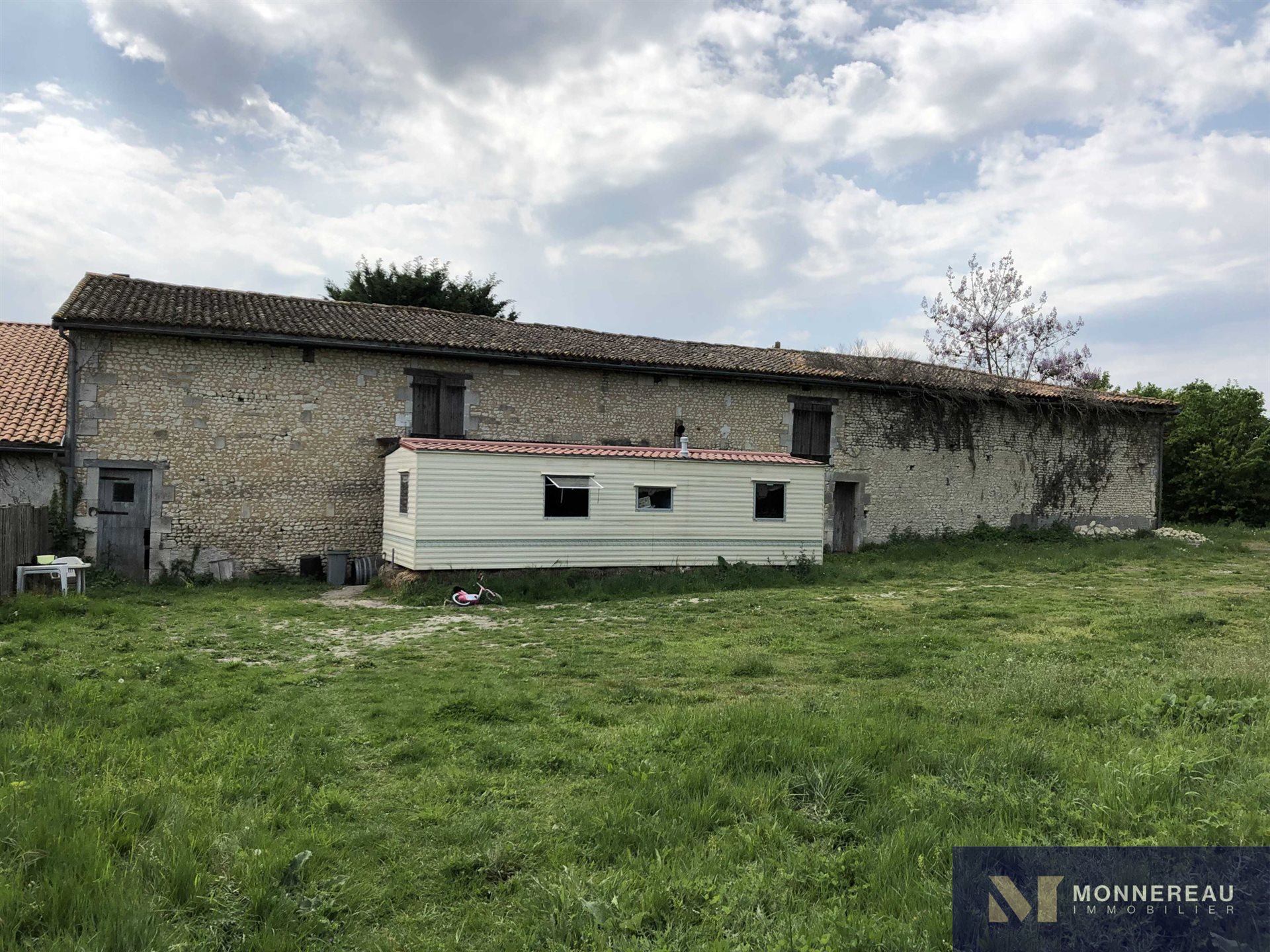 Maison à vendre, 300m², Barbezieux-Saint-Hilaire