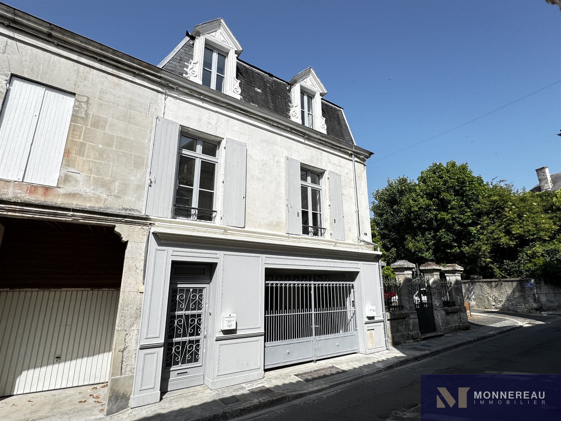 Maison à vendre, 166m², Barbezieux-Saint-Hilaire