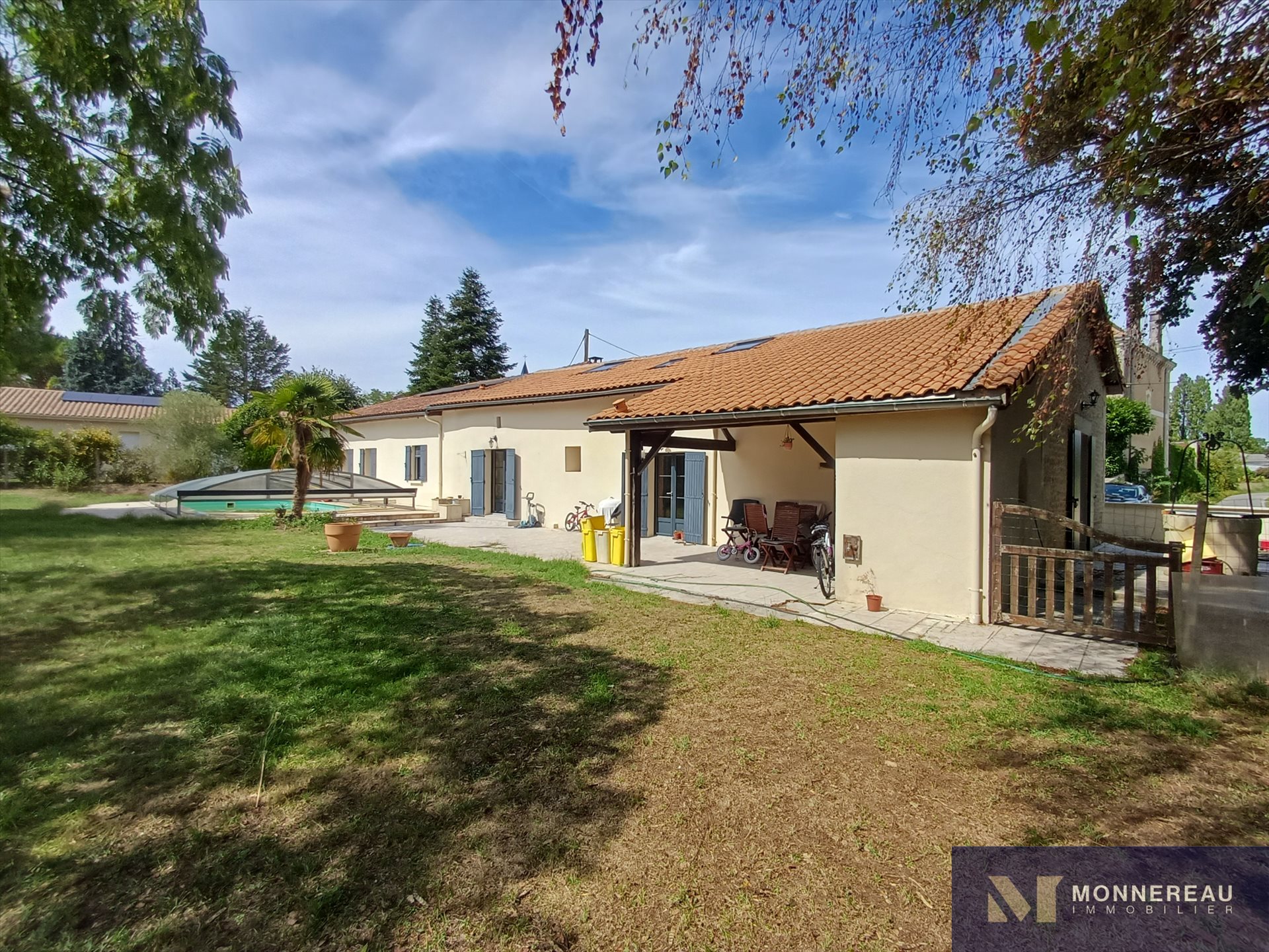 Maison à vendre, 158m², Baignes-Sainte-Radegonde