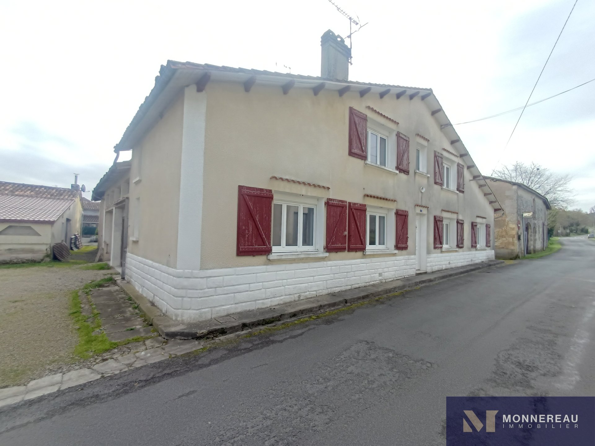 Maison à vendre, 160m², Deviat
