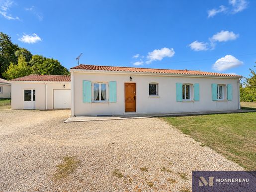 Maison 5 pièces 110 m² · à Archiac · 110 m² · 197 000 €