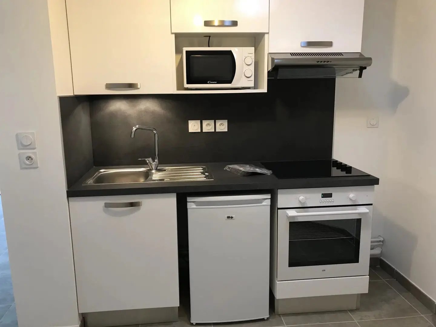 Appartement à louer, 27m², Saint-Jean