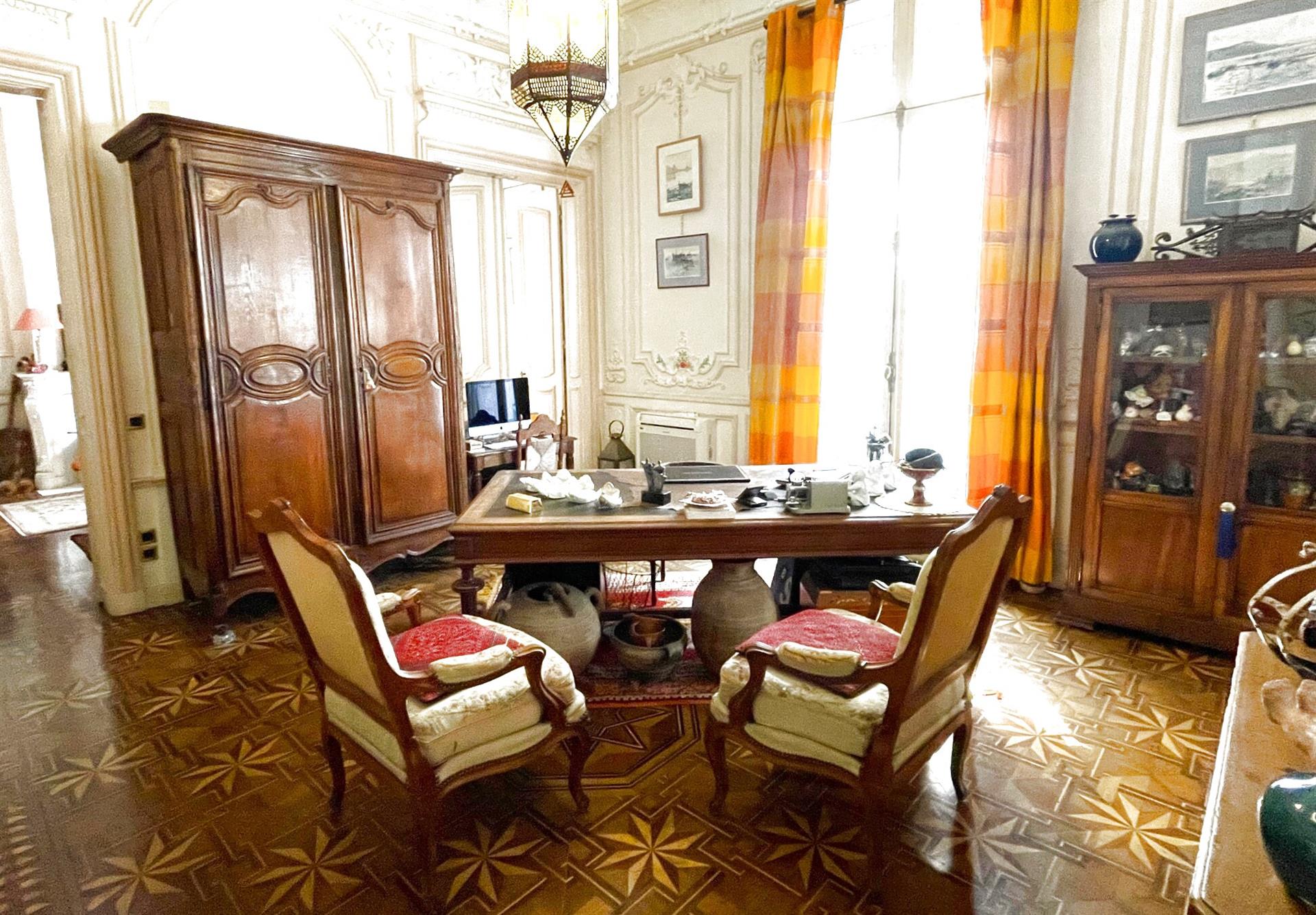 Appartement à vendre, 248m², Perpignan