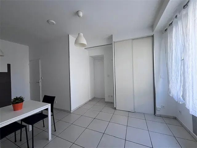 Appartement à louer, 21m², Nantes