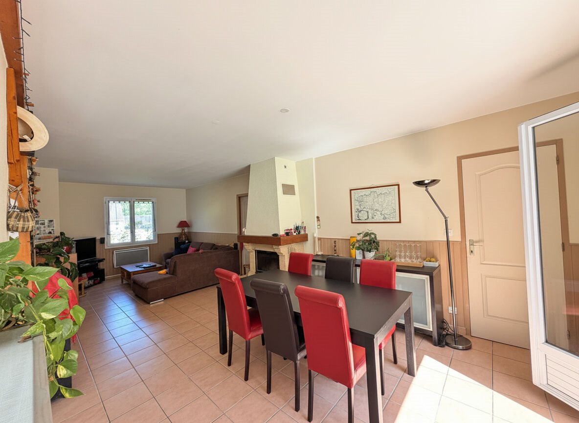 Maison à vendre, 115m², Saint-Yrieix-la-Perche