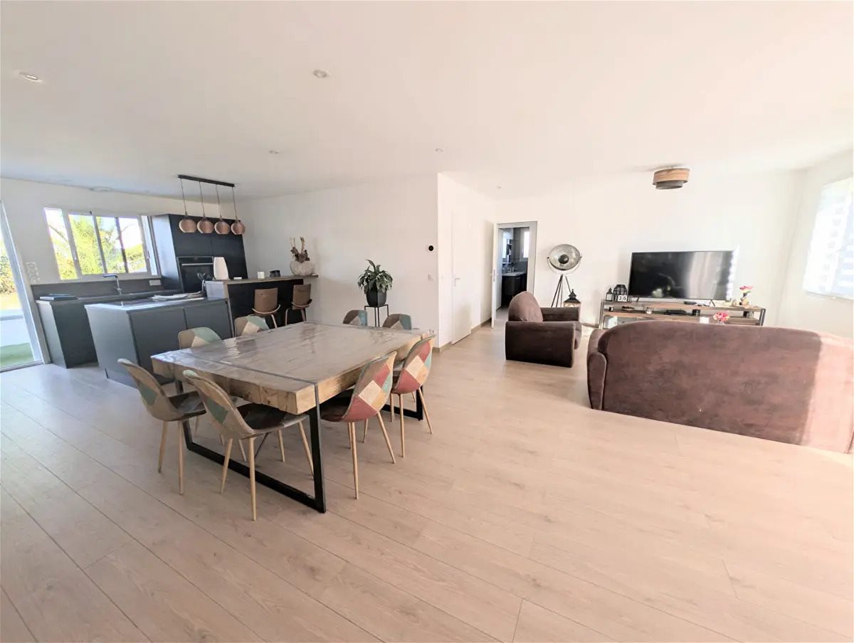 Maison à vendre, 122m², Landevieille