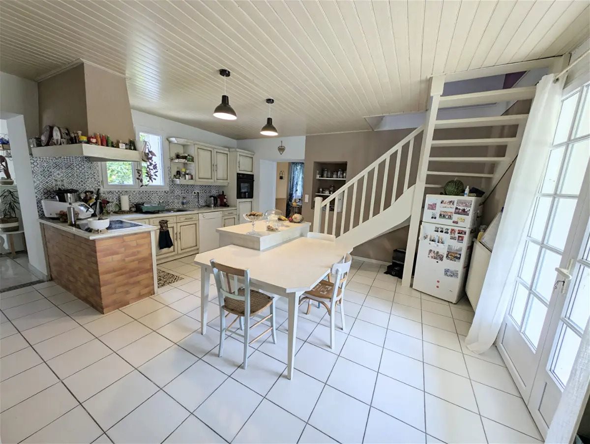 Maison à vendre, 214m², L'Aiguillon-sur-Vie
