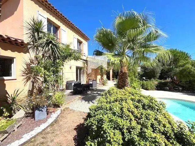 Maison à vendre, 159m², La Crau