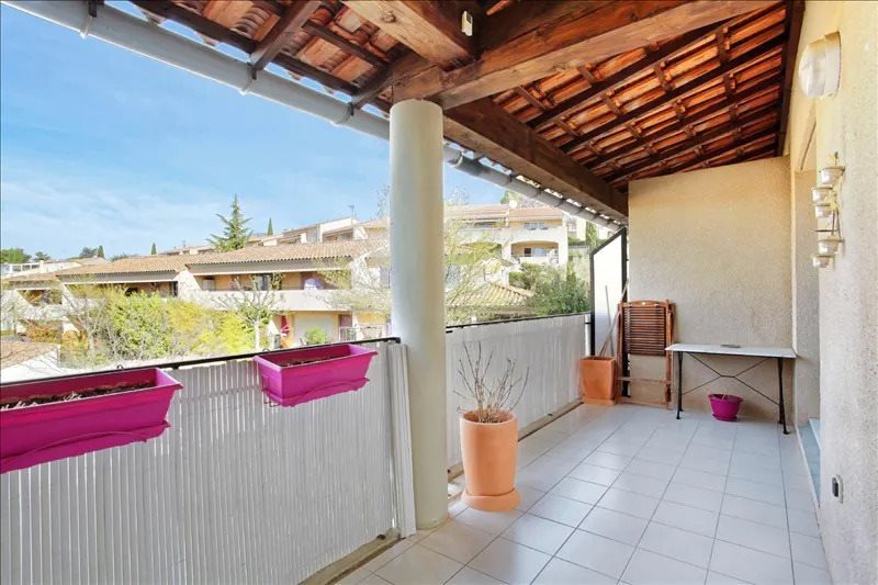 Appartement à vendre, 70m², Venelles