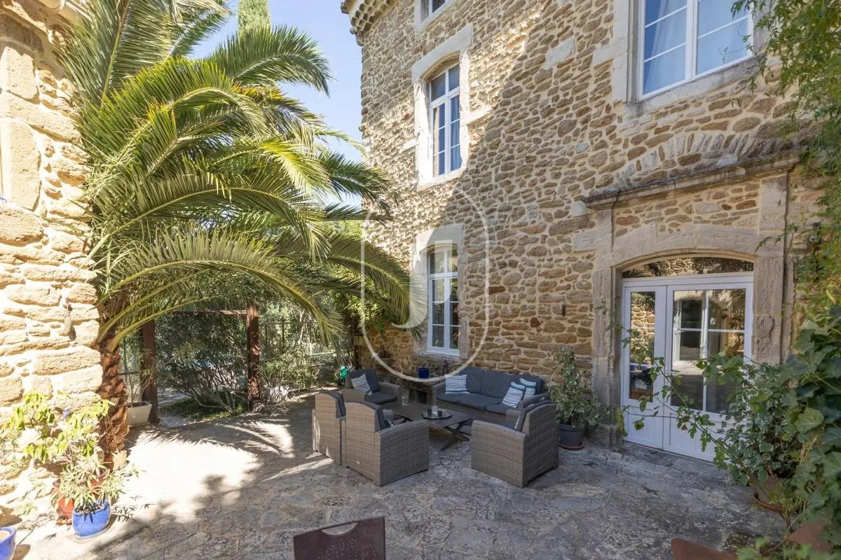 Maison à vendre, 322m², Grignan