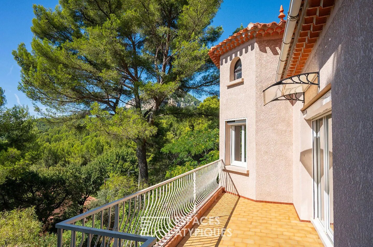 Appartement à louer, 150m², Le Revest-les-Eaux