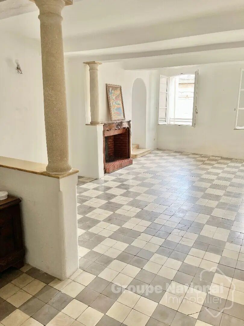 Appartement à louer, 107m², L'Isle-sur-la-Sorgue