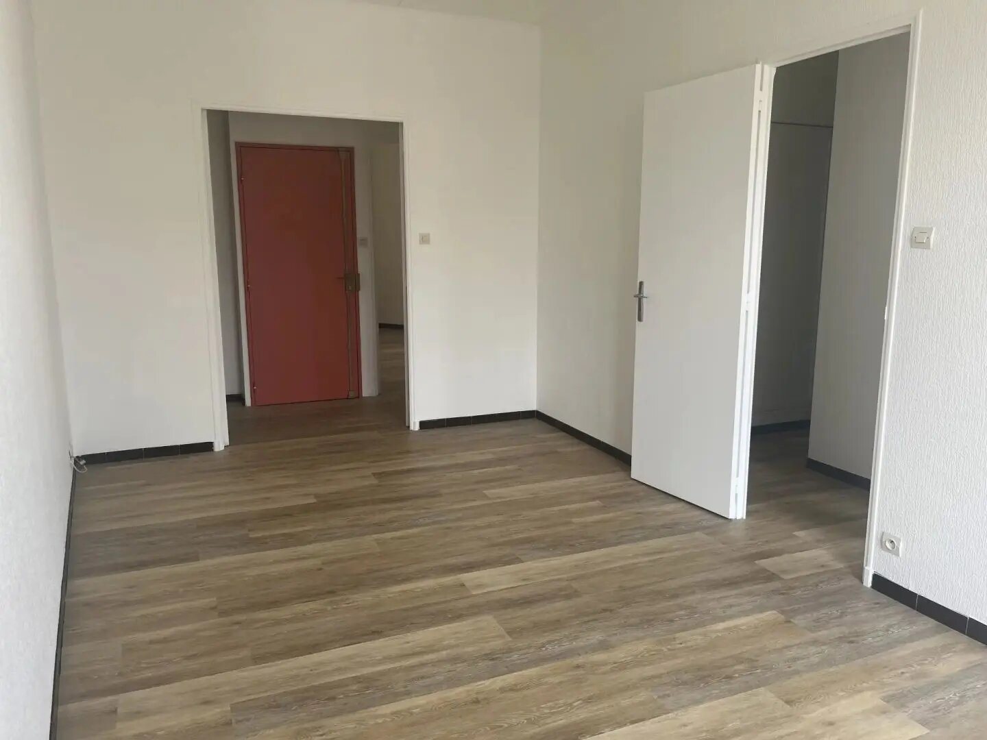 Appartement à louer, 57m², Istres